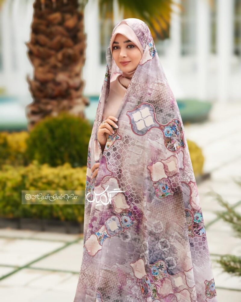 چادر رنگی سیلک اندونزی کد 305 - تصویر 1