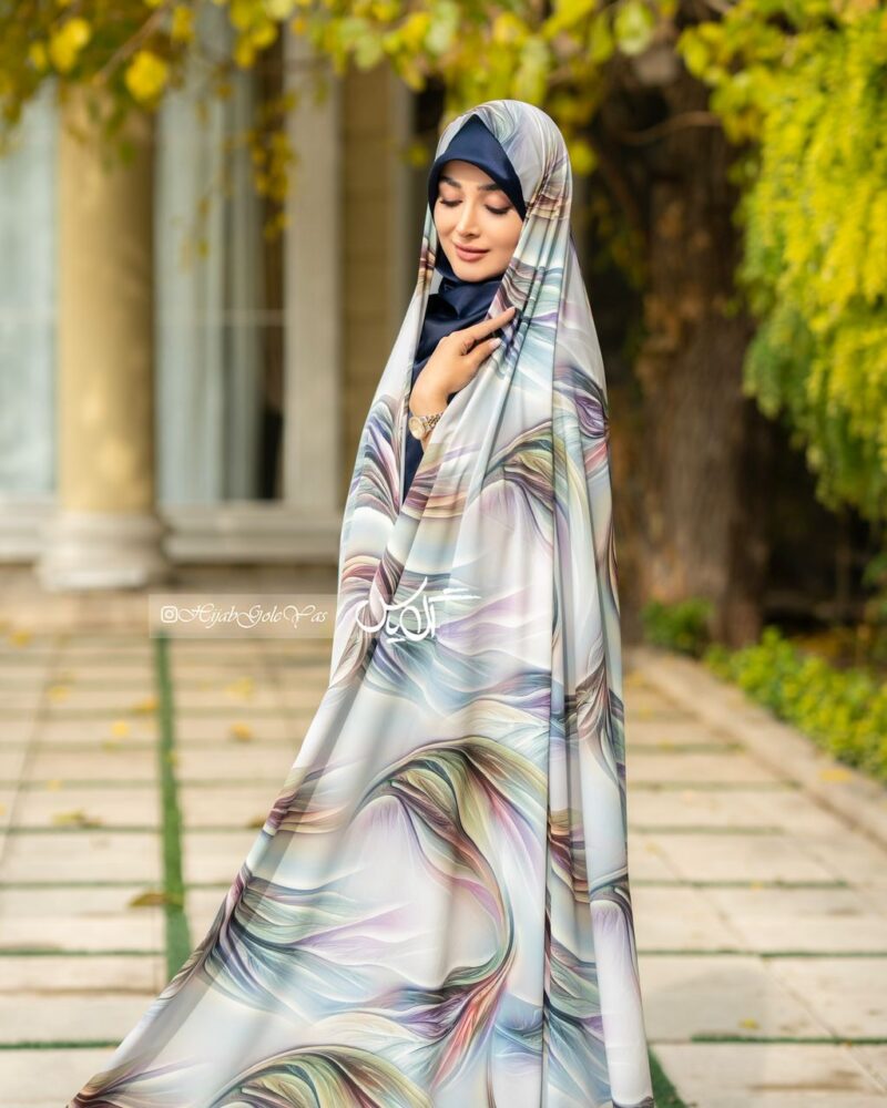 چادر رنگی سیلک اندونزی کد 328 - تصویر 1
