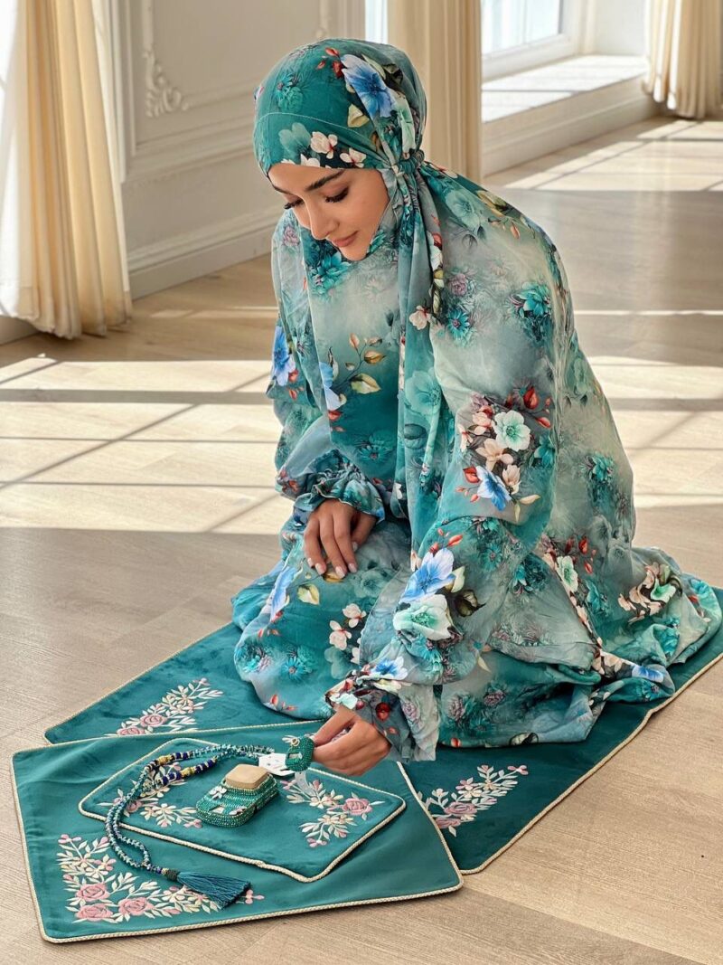 چادر نماز آستین دار کد 383 - تصویر 1