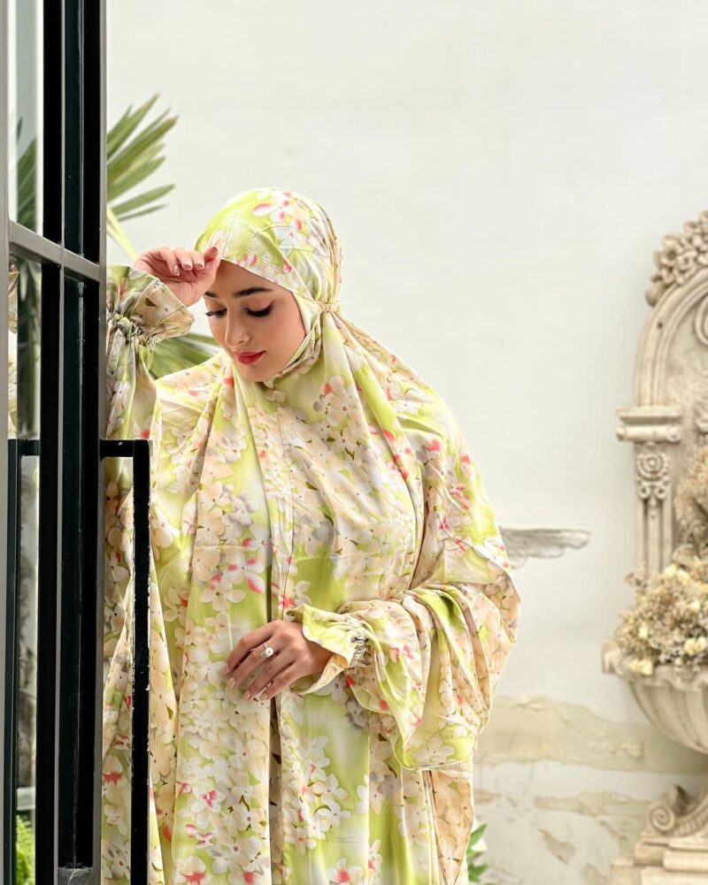 چادر نماز آستین دار کد 447 - تصویر 1