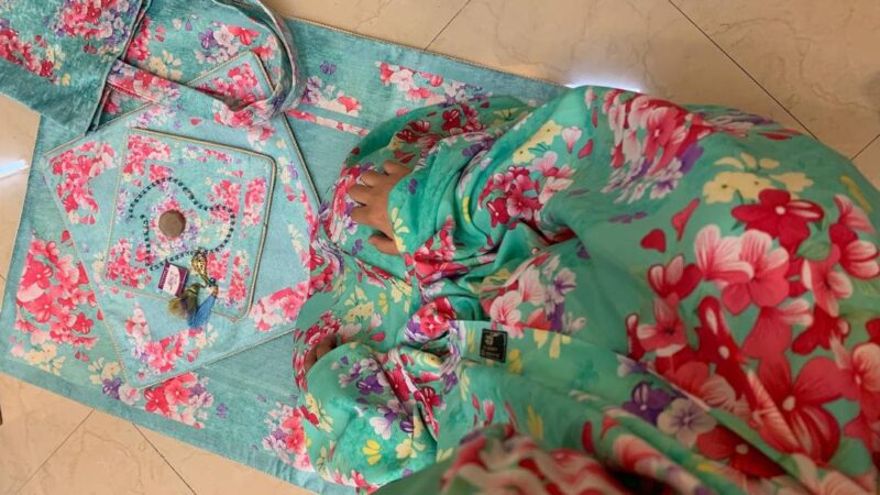 ست سجاده جانماز کد 631 - تصویر 1