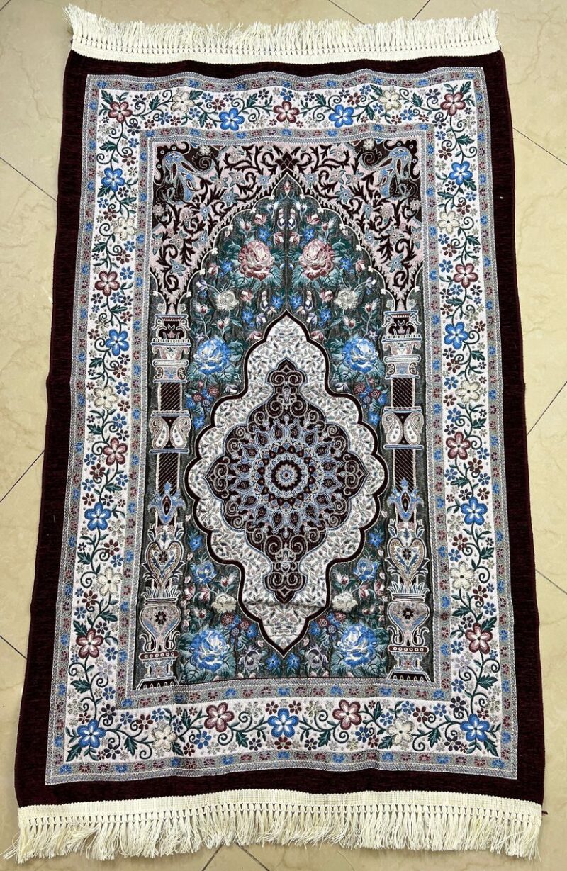 697 سجاده بافت مخمل شانل کد 697 - تصویر 1