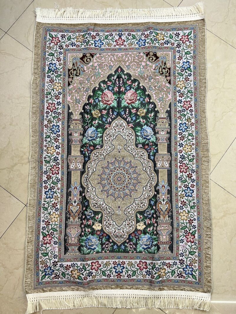 سجاده بافت مخمل شانل کد 712 - تصویر 1