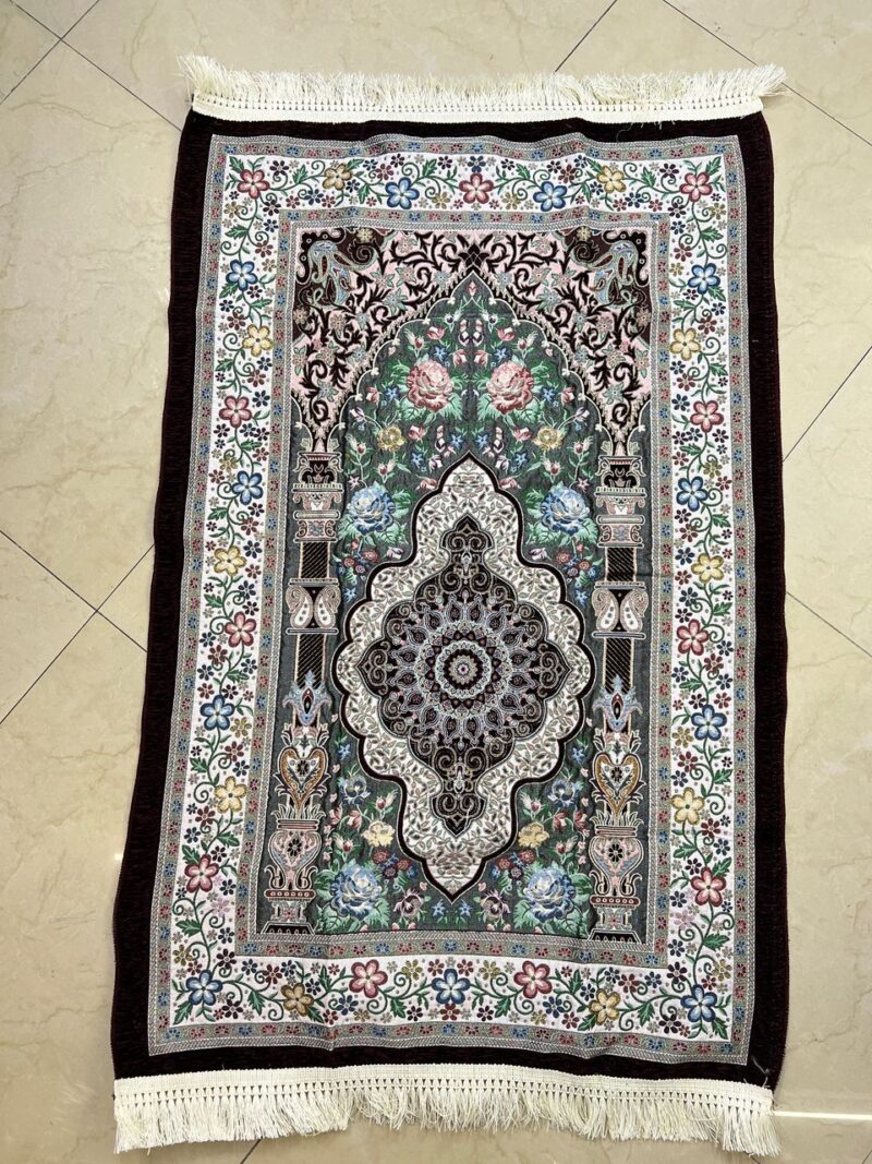 سجاده بافت مخمل شانل کد 715 - Image 1