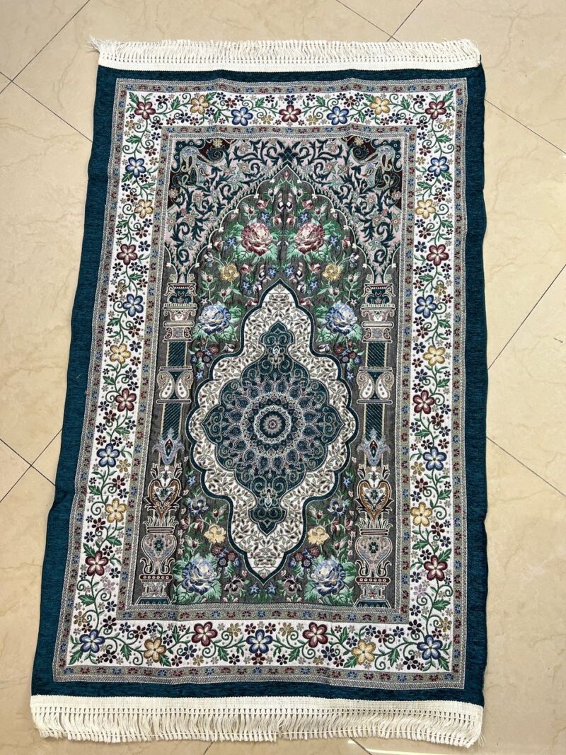 سجاده بافت مخمل شانل کد 716 - تصویر 1