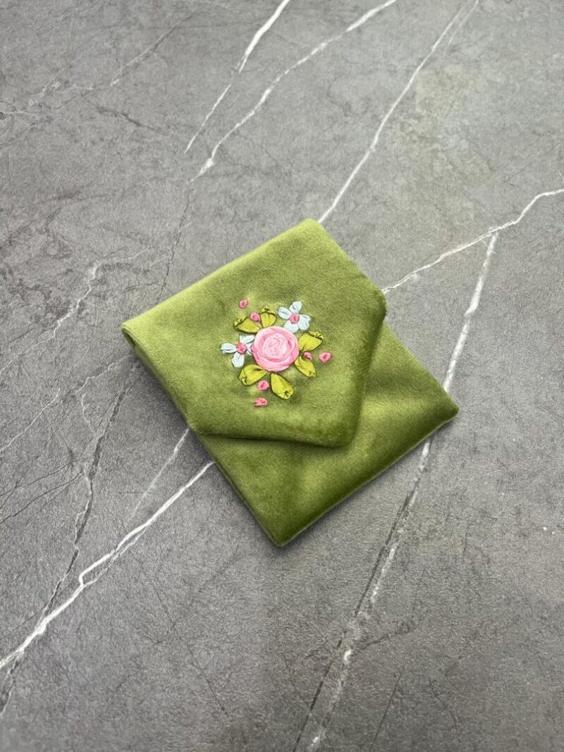 848 جانماز جیبی روبان دوزی تک گل کد 848 - تصویر 1