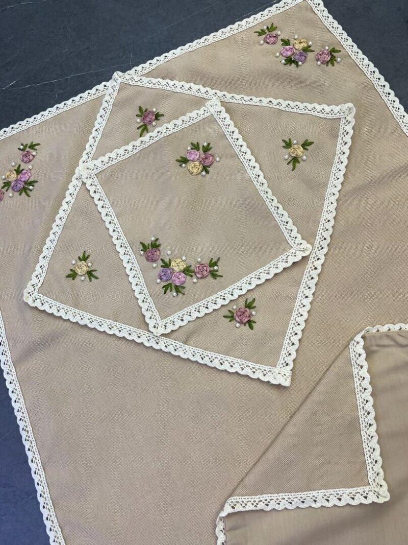 963 سجاده جانماز کتان روبان دوزی کد 963 - تصویر 1