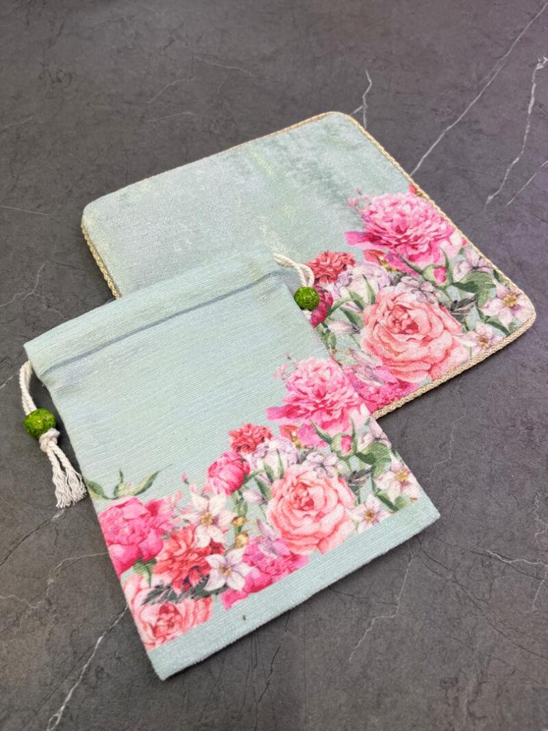 جانماز کیفی مخمل  کد 996 - تصویر 1