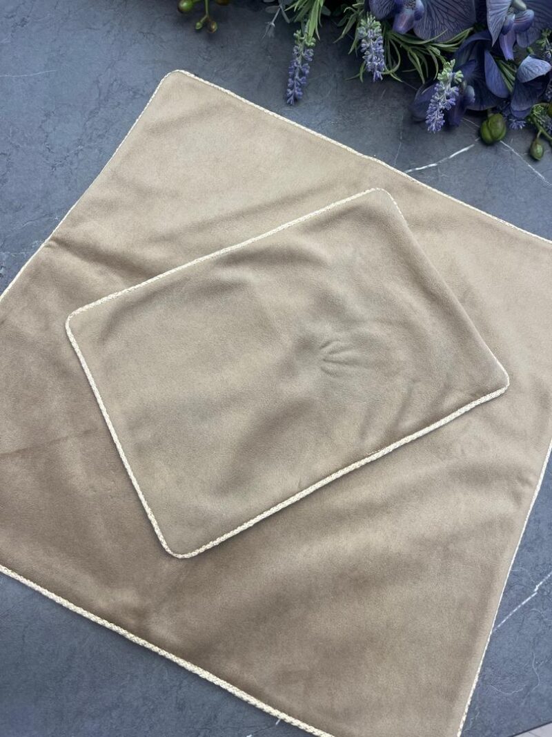 جانماز ساده مخمل  کد 1046 - تصویر 1