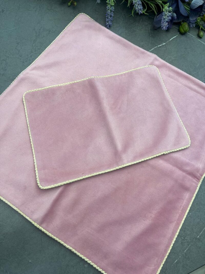 جانماز ساده مخمل  کد 1047 - تصویر 1