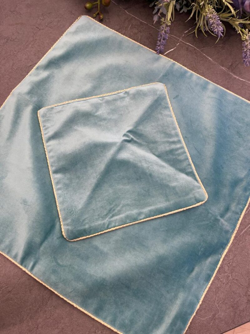 جانماز ساده مخمل  کد 1050 - تصویر 1