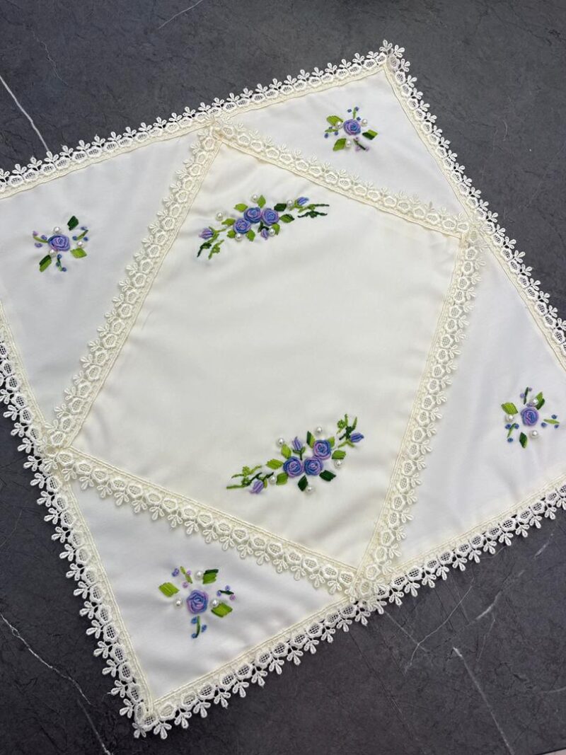 1075 جانماز دو تکه کتان گلدوزی برزیلی کد 1075 - تصویر 1