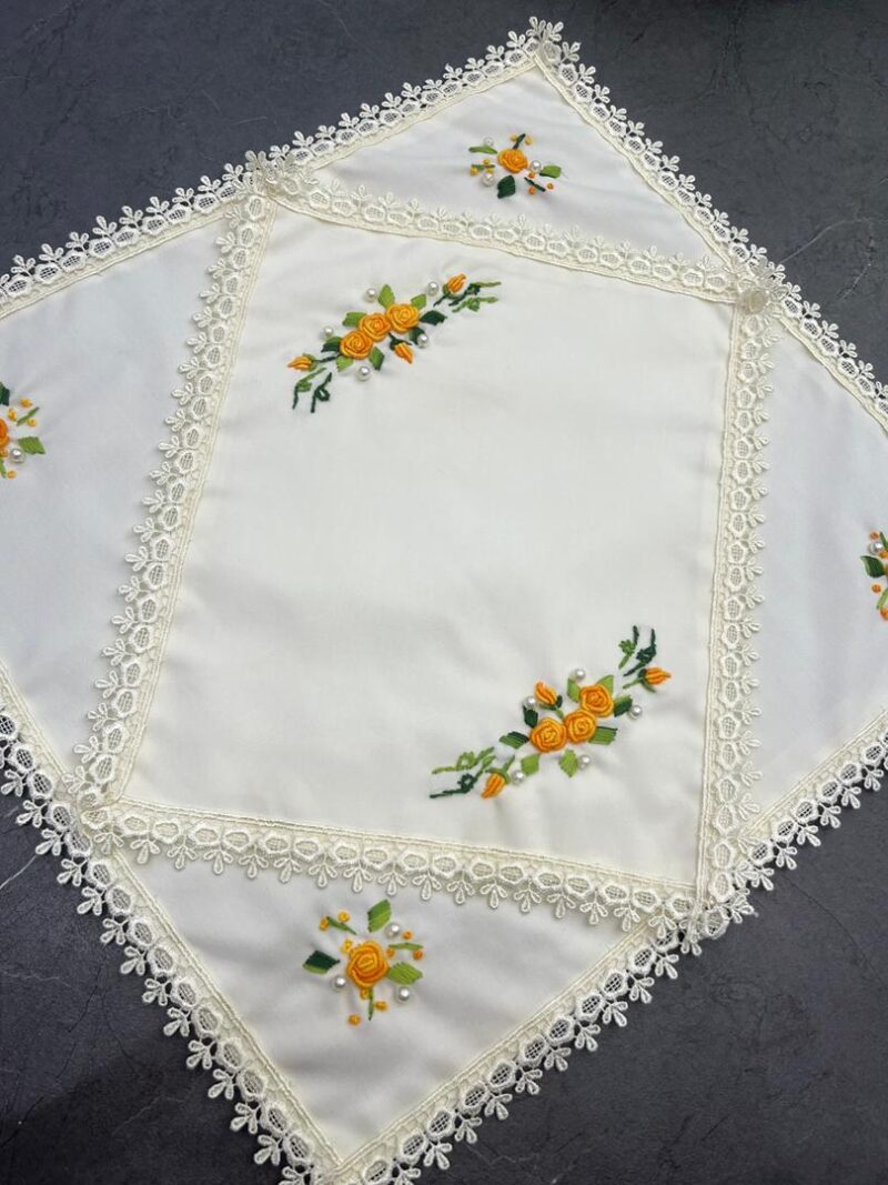 1078 جانماز دو تکه کتان گلدوزی برزیلی کد 1078 - تصویر 1