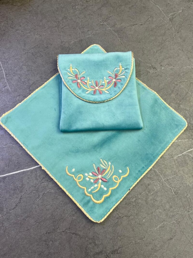 1286 جانماز کیفی مخمل گلدوزی کد 1286 - تصویر 1