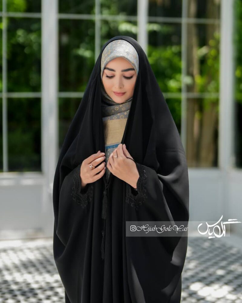 چادر مشکی عربی نگار کد ۱۳۱۸ - تصویر 1