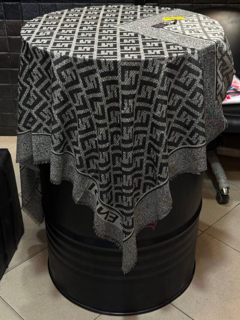 روسری کد 1677 - تصویر 1