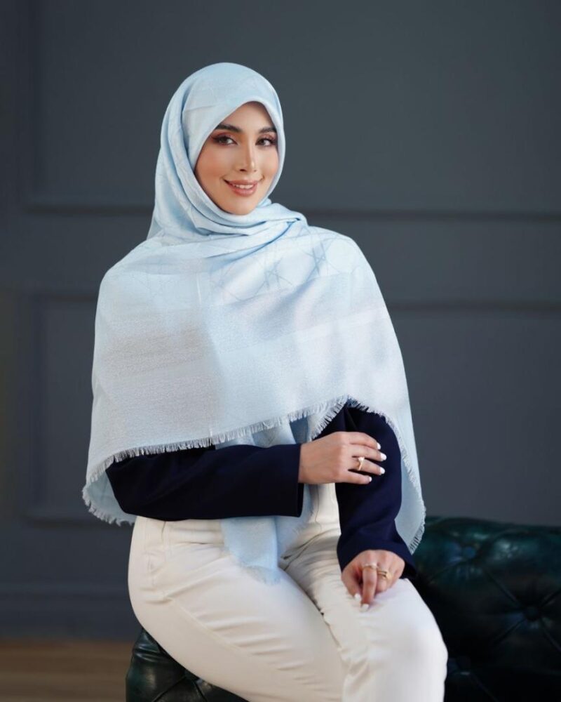 1712 روسری کد 1713 - تصویر 1