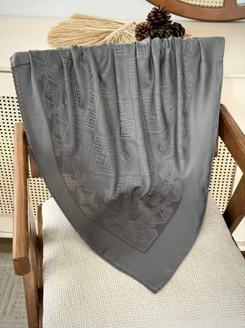 1875 روسری کد 1875 - تصویر 1