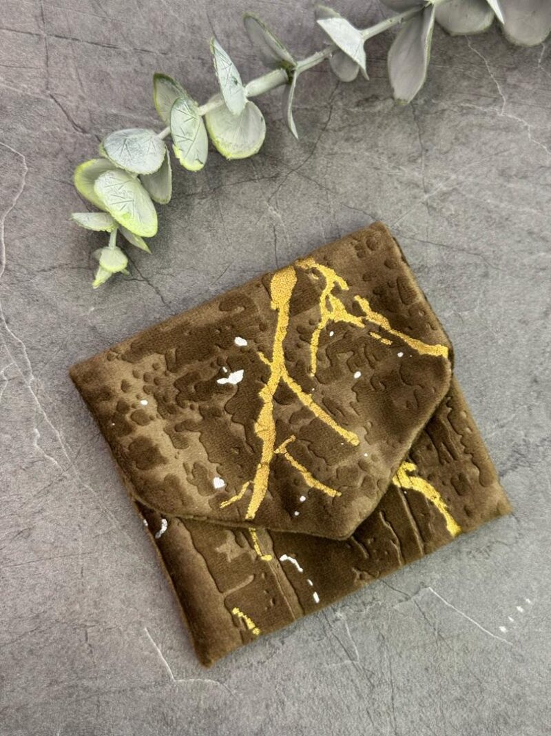 جانماز جیبی مخمل طرحدار کد 1947 - تصویر 1