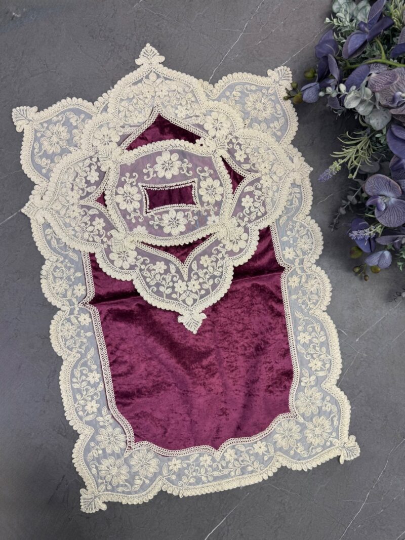 5748 سجاده و جانماز مخمل دانتل کد 5748 - Image 1