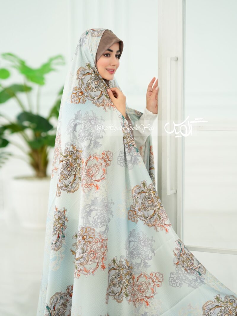 چادر رنگی سیلک ژاکارد ساتیانا کد 6013 - Image 1